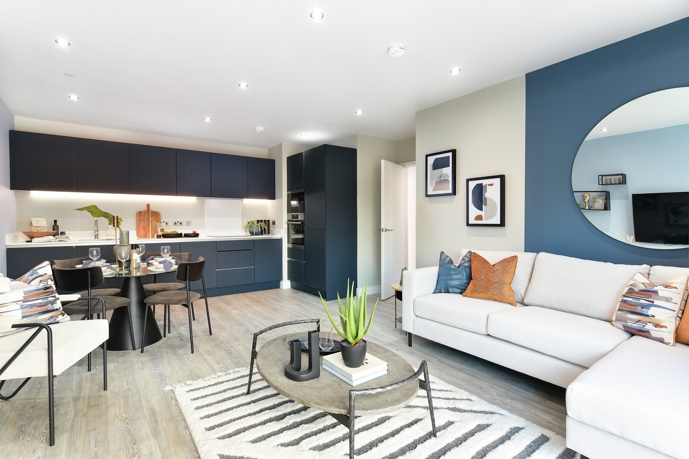 Lampton Parkside Show Apartment