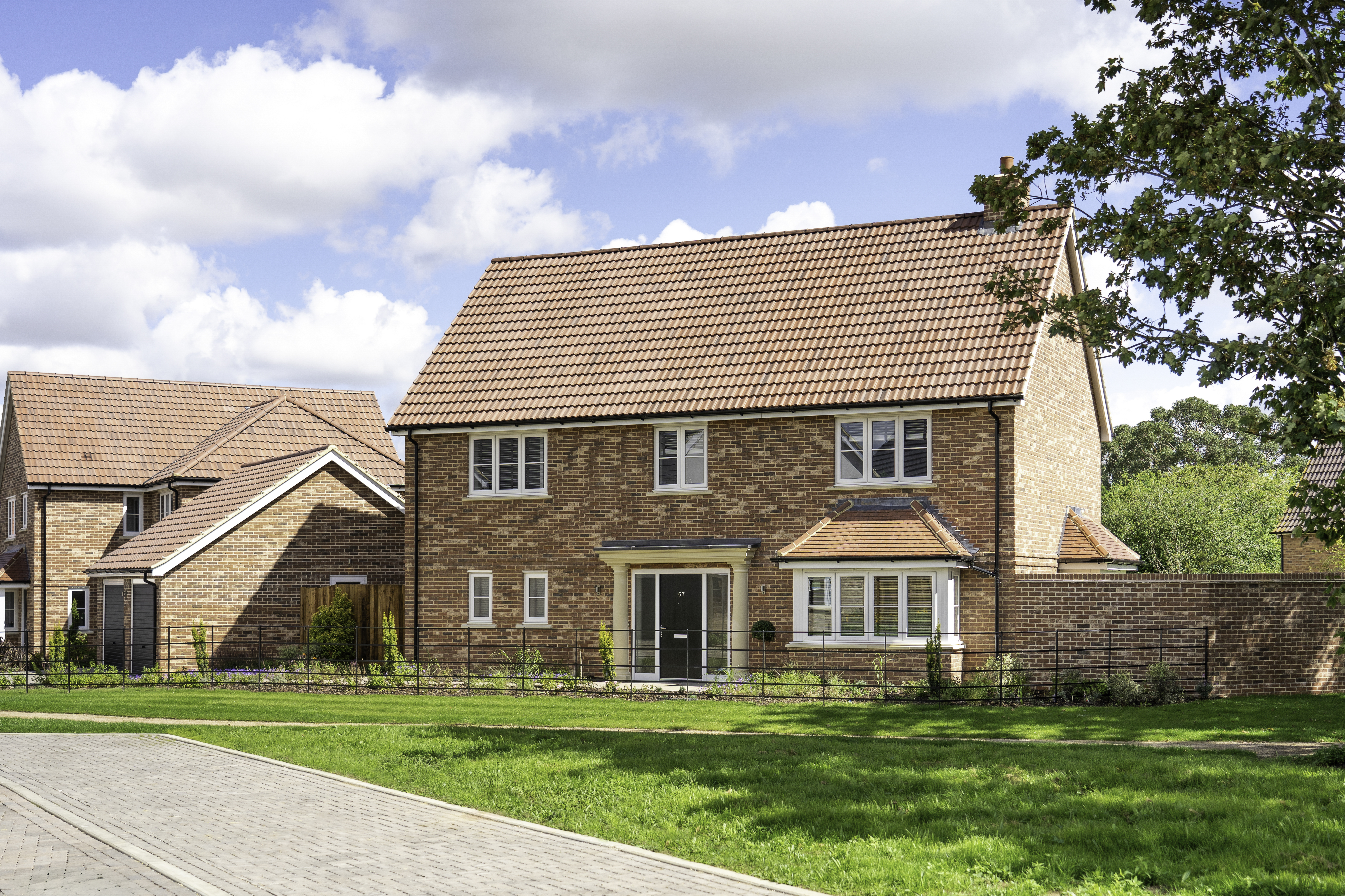 Capstone - The Stockenden Show Home - No Signage