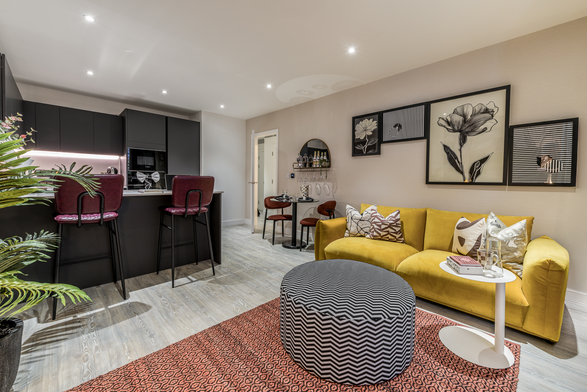 Dagenham Green 1 bed show apartment