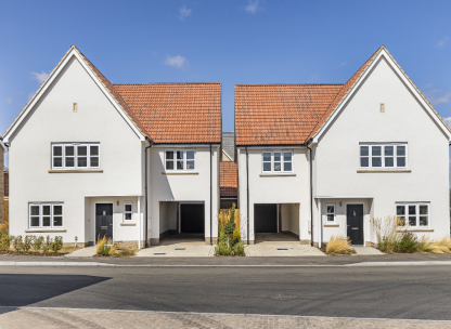 Chesterford Meadows Street Scene 2