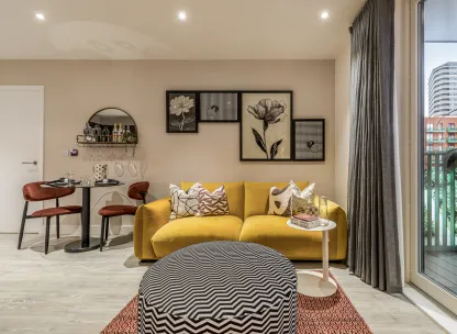 Dagenham Green 1 bed show apartment