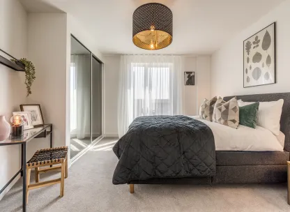 Bedroom Block E Lampton Parkside 