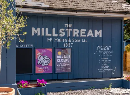 Lucas Lane - Hitchin Town Centre