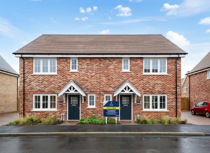 Millside Grange, Number 85, External