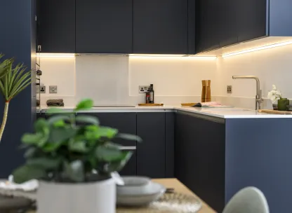 Lampton Parkside - 2-bed - U-kitchen 