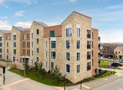 Canalside Quarter, Block 2, Externals