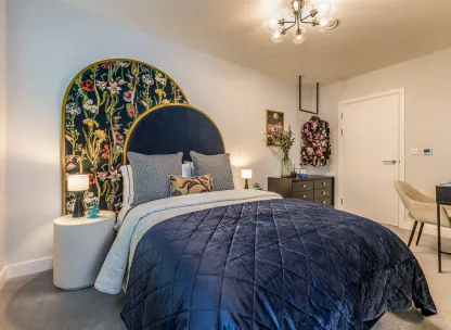 Dagenham Green, 2 bed 2 bath - Principal