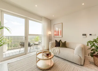 Kew Bridge Rise, Apartment 98, Studio, Living Room 