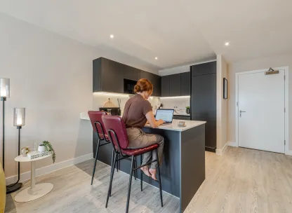 Dagenham Green_WorkingFromHome_AI