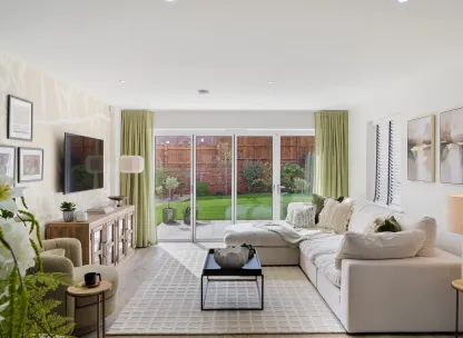 Abbotts Chase, Plot 2, living