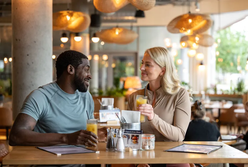 Man and woman in a restaurant in Eddington