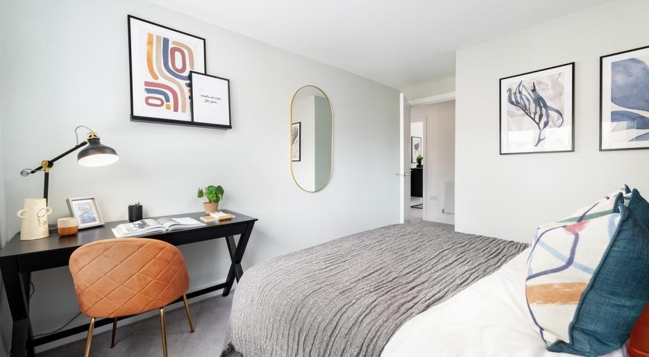 Guest bedroom