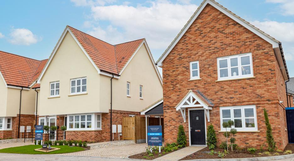 Chesterford Meadows - External Show Houses