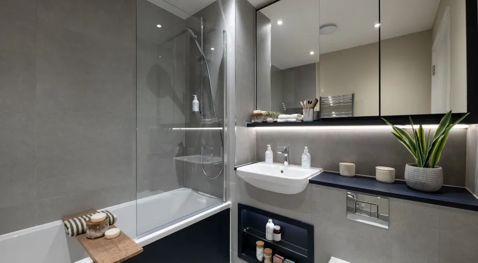 Eden Green - The Sage Number 34 - Bathroom 