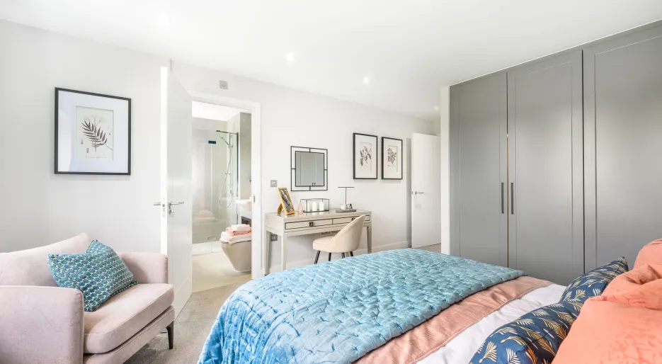 Eden Green - The Jade Number 35 - Principal Bedroom