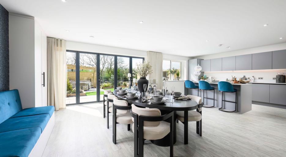 Canalside Quarter Show Home Dining 1