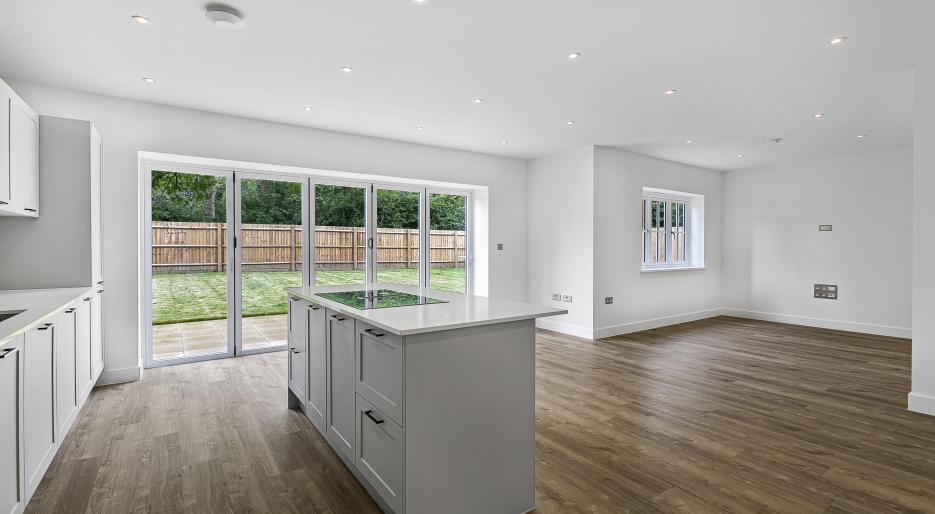 Plot 27 Kitchen