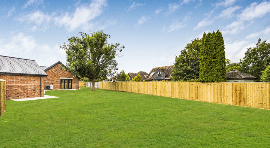 Plot 2 Elgrove 