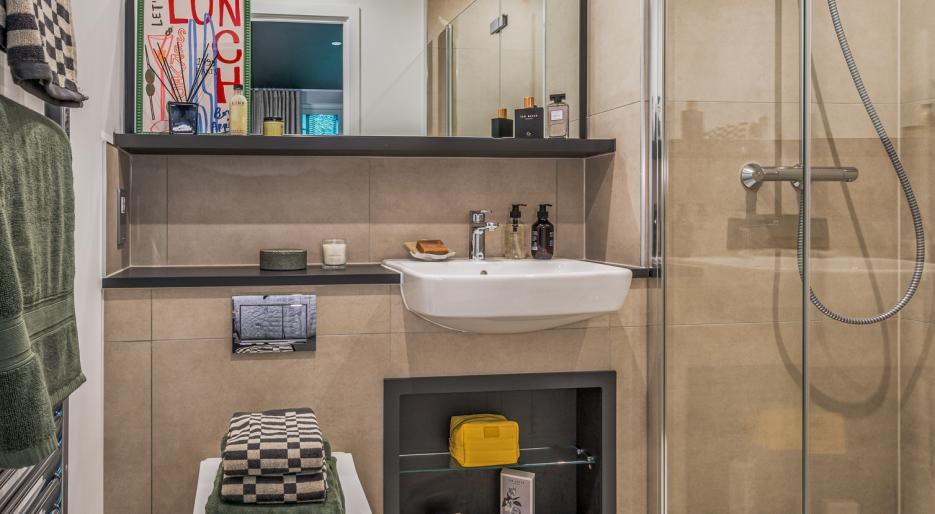 Dagenham 2 bed 9
