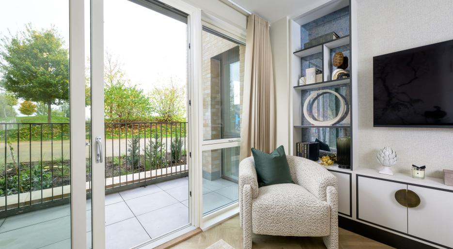 The Icon - Three bedroom show apartment - Private terrace 