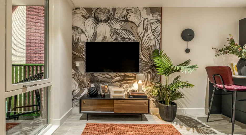 Dagenham Green 1 bed show apartment