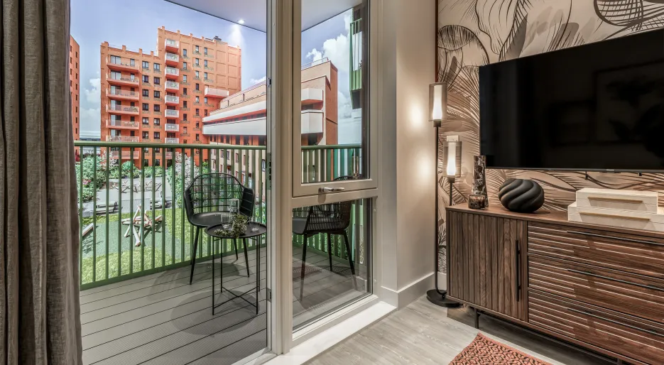 Dagenham Green 1 bed show apartment