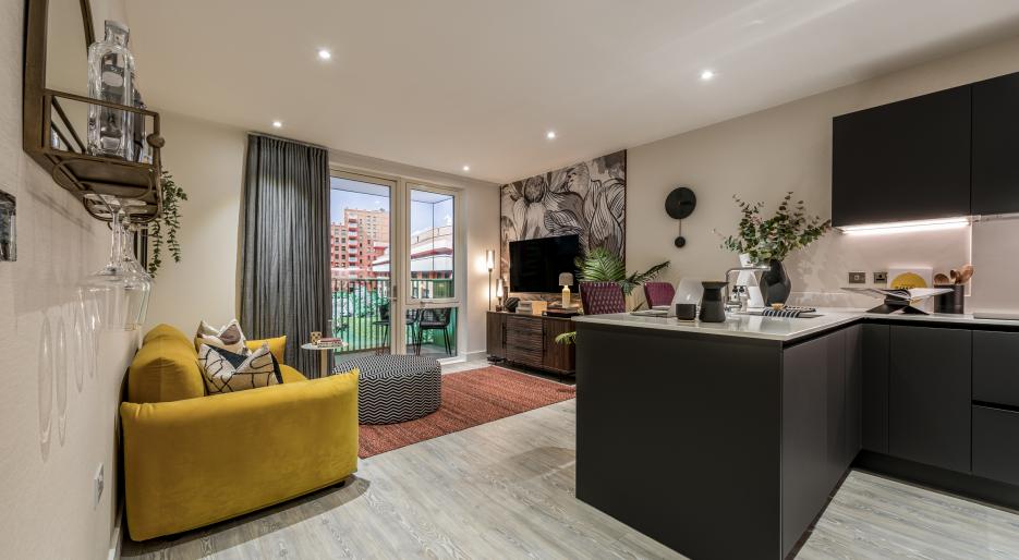Dagenham Green 1 bed show apartment