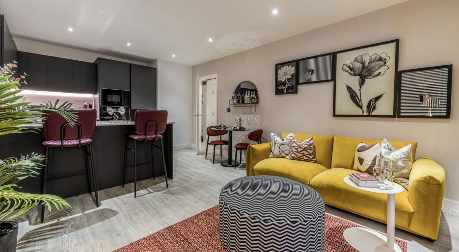 Dagenham Green 1 bed show apartment