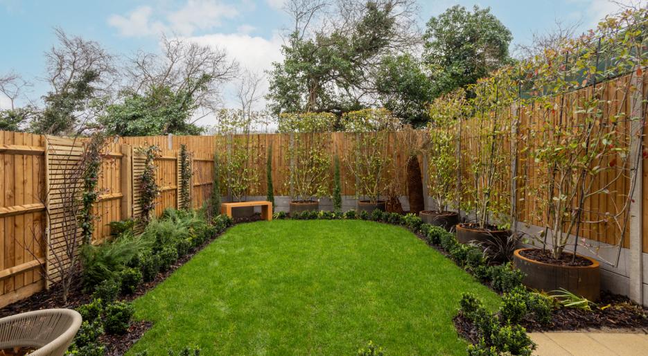 Sadler's Yard Show Home Garden 