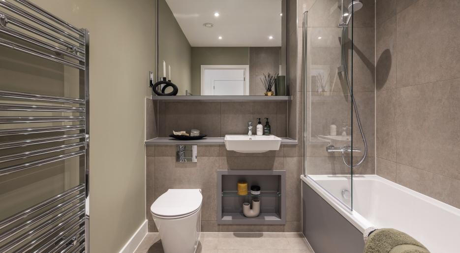 Marleigh Park - Plot A08 Main Bathroom