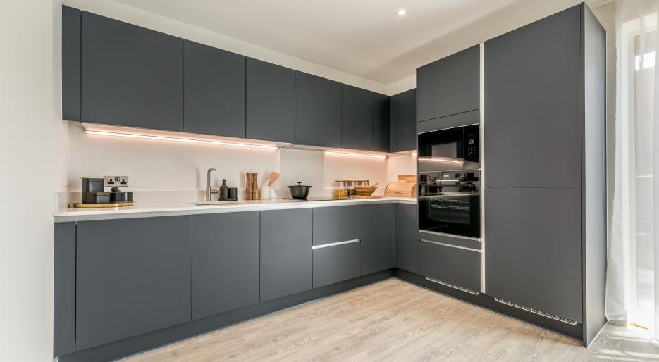 Kitchen Block E Lampton Parkside 