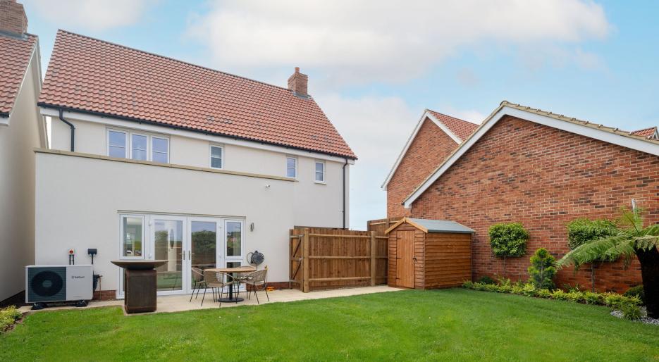 Plot 2 Show Home Garden - Audley Green