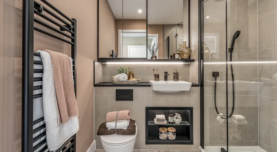 Wren House Ensuite towel Rail