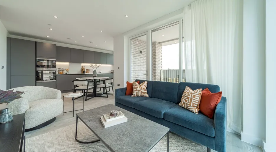 Apartment 40, Fusion - Living/Dining Area 