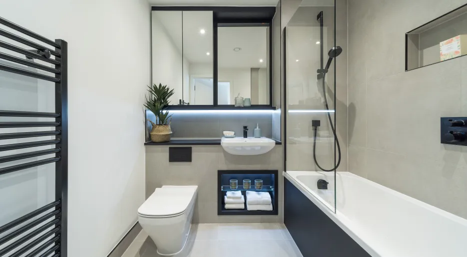 Fusion apartment 37 bathroom