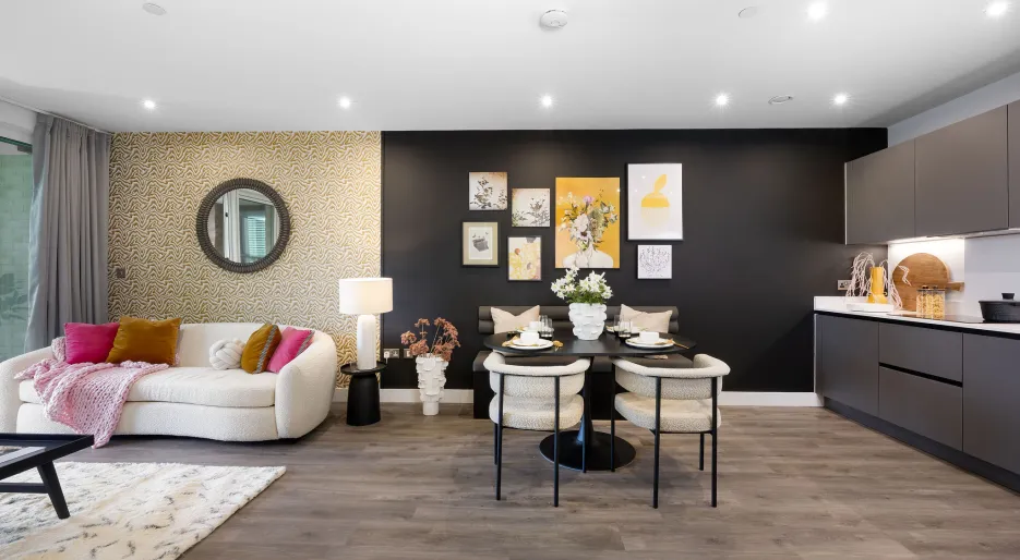 The Icon, Dining Area