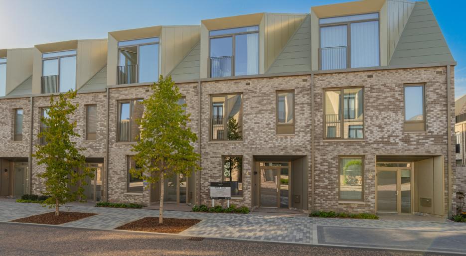 Athena street view
