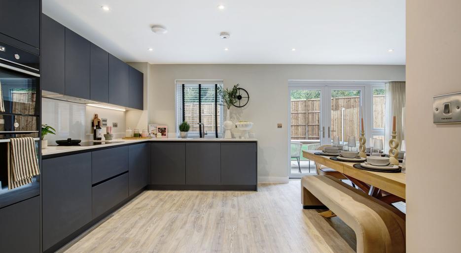 Kingsley Park - Plot 7 The Elm Kitchen Area