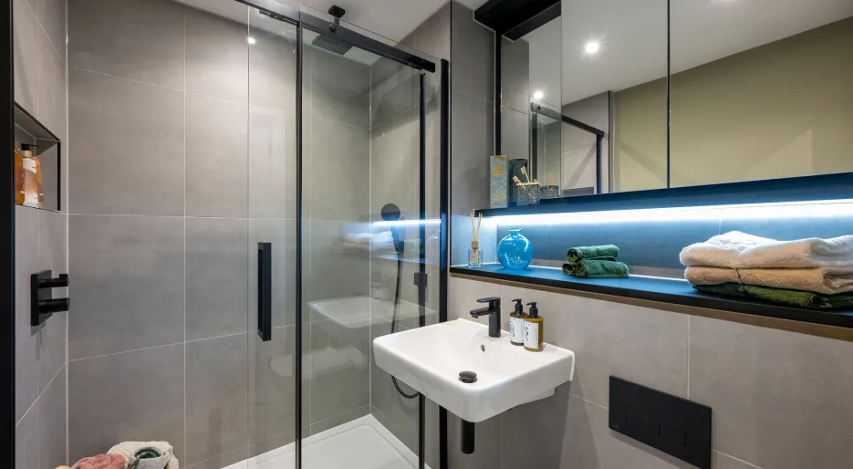 The Icon, Number 89 - Principal En-Suite