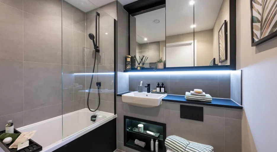 The Icon, Number 89 - Bathroom