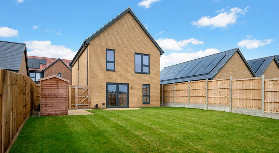 Hollymead Square - The Garnett Number 52 - Garden