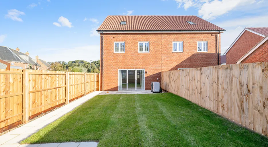 St George's Place_Gardens_Plot 53- (2).jpg