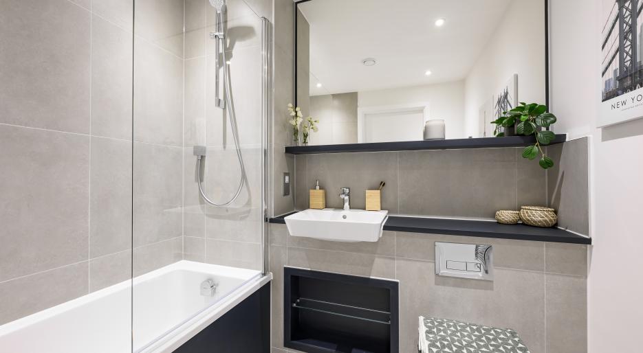 Kew Bridge Rise - Studio - Starling House 