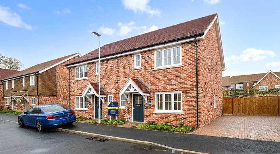 Millside Grange, Number 80 External