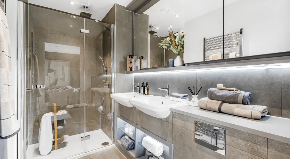 Canalside Quarter, Plot 93 Principal Bedroom (en-suite)