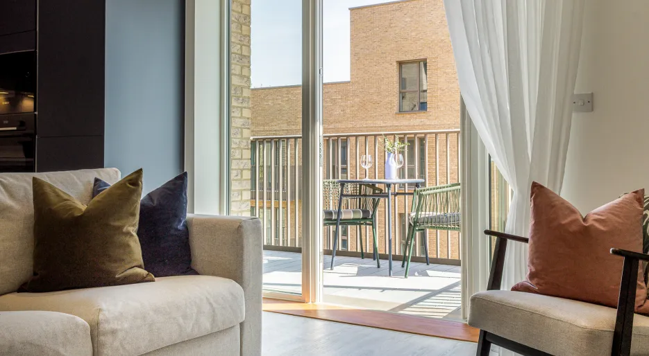 Lampton Parkside - 1 bedroom - L shape 