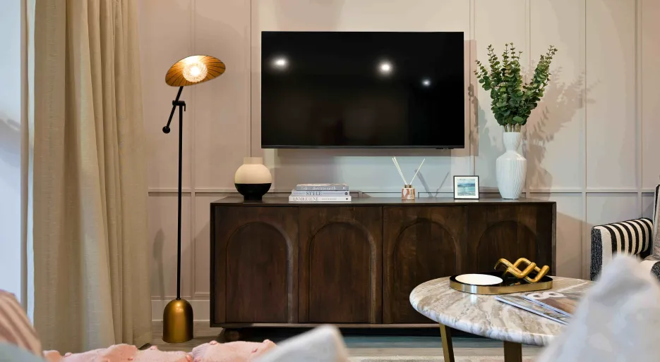 Nexus, 2 Bed Show Apartment, Reception