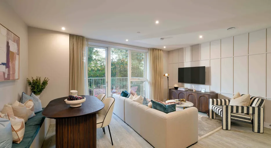 Nexus, 2 Bed Show Apartment, Reception