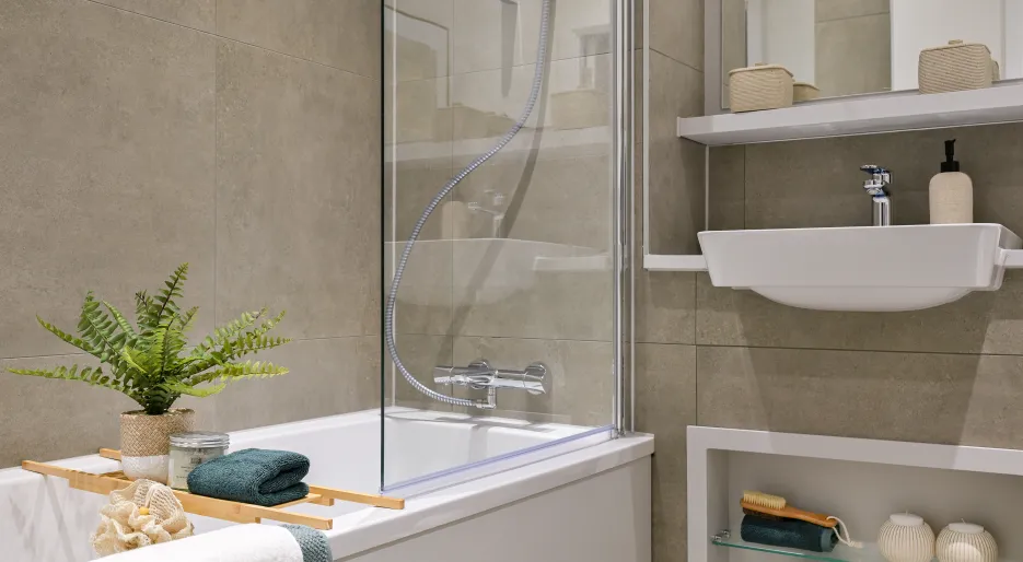 Canalside Quarter, Number 197, Bathroom_2.jpg