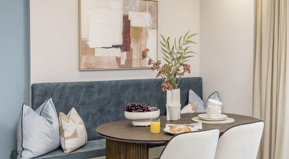 Nexus - Sales Suite Show Apartment - Kitchen/living/dining